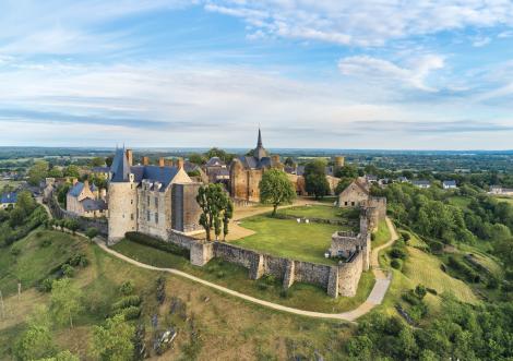 Week-end festif et lancement du nouveau timbre à Sainte-Suzanne